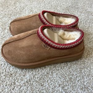 Brand New UGG Tasman Regenerate Slippers